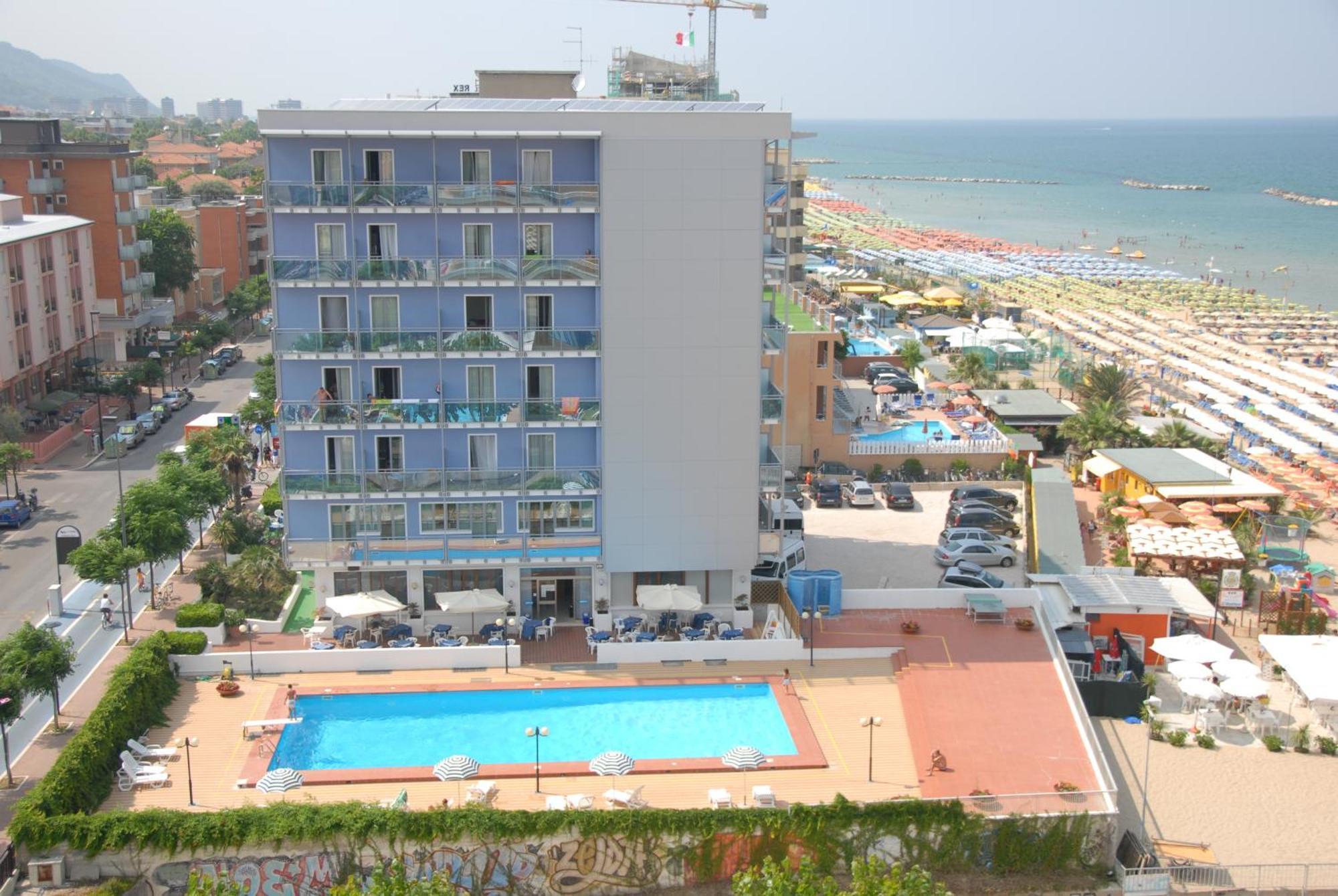 Hotel Majestic Pesaro Exterior photo